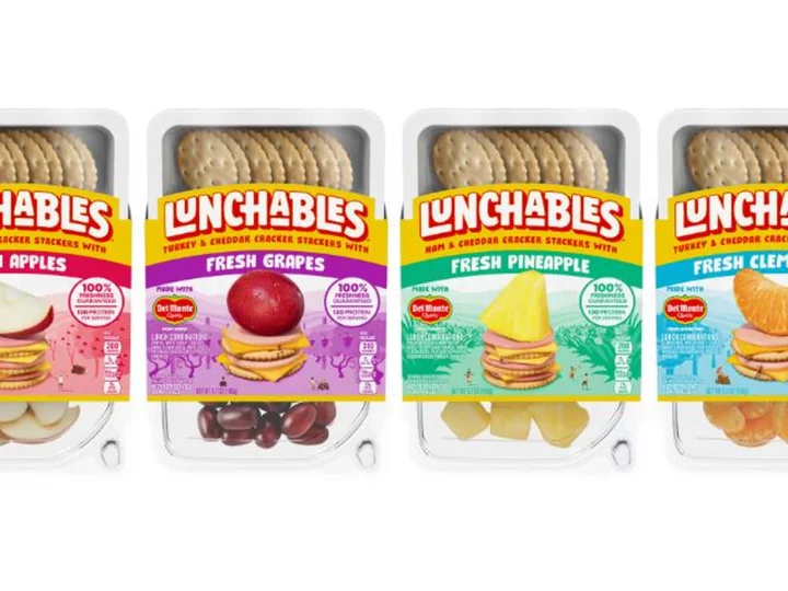 Lunchables is heading to the produce aisle with a fresh fruit snack tray