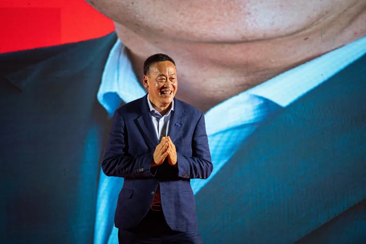 Thai Election Winner Rules Out Support for Property Tycoon’s Premier Bid