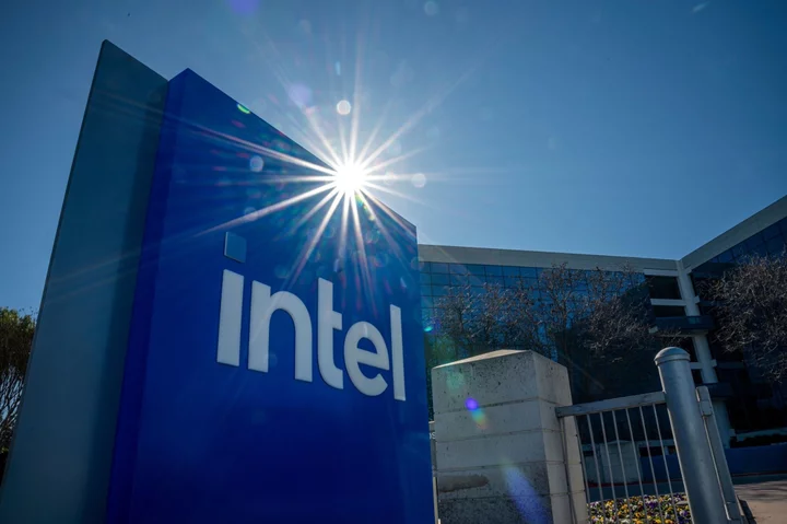 Intel Jumps After Upbeat Forecast Boosts Optimism About Chips
