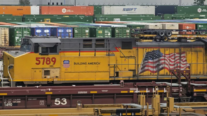 Train engineers deal with Union Pacific will improve schedules and address quality-of-life concerns