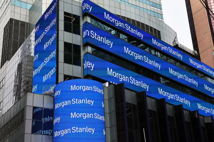Morgan Stanley Sheds Last Negative Rating Despite Earnings Selloff