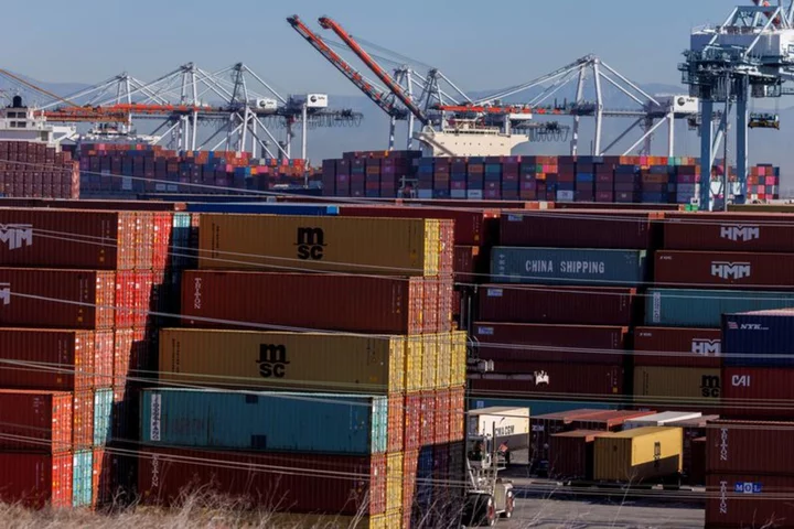 US trade gap widens more than expected in September