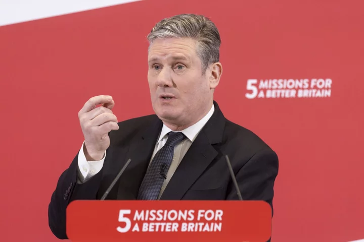 Starmer Says Reform Plan Is Blair’s Labour ‘on Steroids’