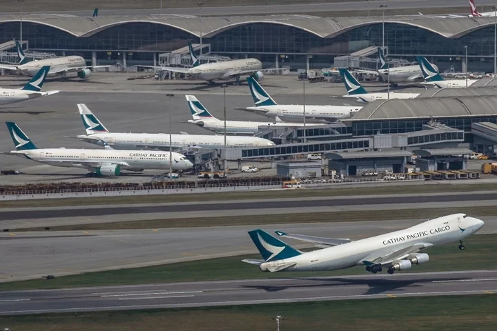 Cathay Pacific Suspends Crew After Discrimination Complaint
