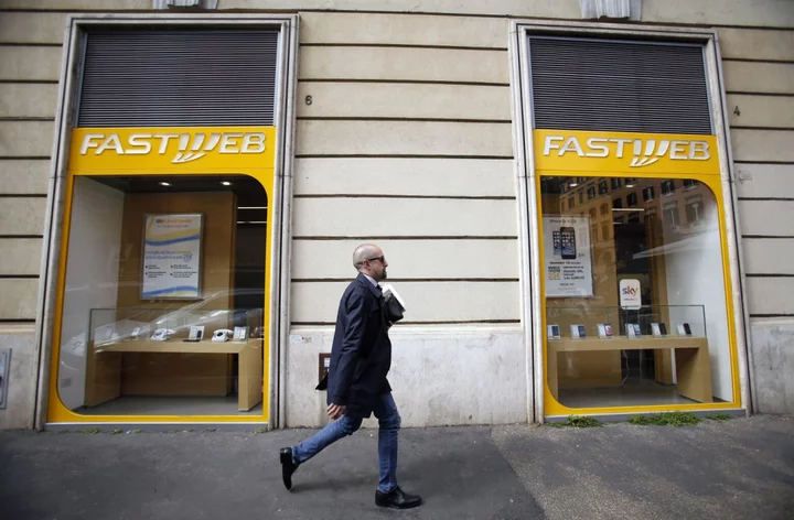 Swisscom’s Fastweb Is Said to Explore Deal for Vodafone Italy
