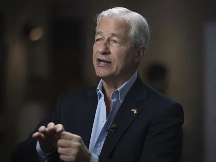 Jamie Dimon warns of a commercial real estate downturn