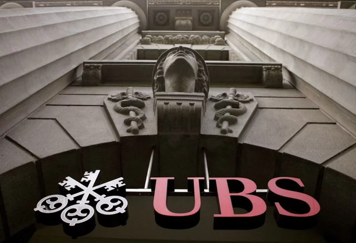 UBS, Swiss finance blog settle Credit Suisse legacy lawsuit
