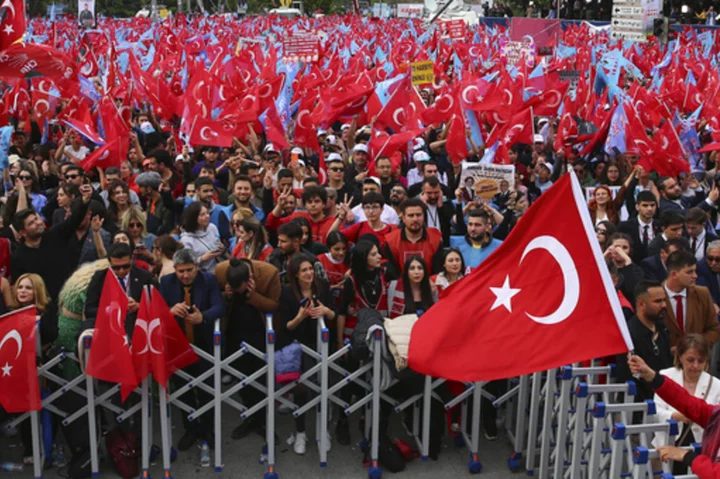 Campaigning in Turkey's pivotal elections nearing end