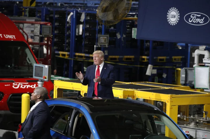 Trump says he always had autoworkers' backs. Union leaders say his first-term record shows otherwise