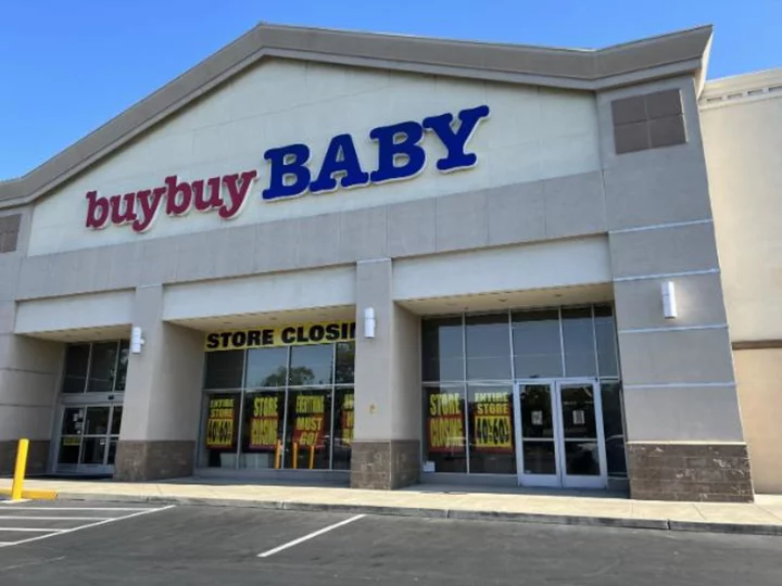 Every Buybuy Baby store is closing after bankruptcy deal falls through