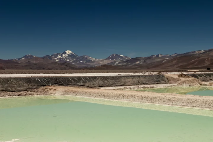 Argentina to Buy Lithium from Livent for Battery Production