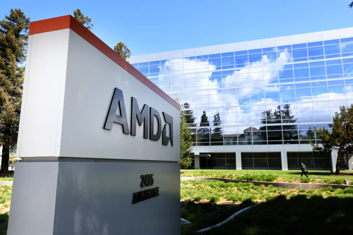AMD’s AI Optimism Helps Investors Look Past Tepid Forecast