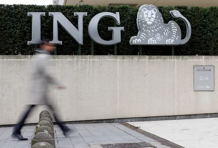 ING announces new buyback programme, Q3 income miss drags shares lower