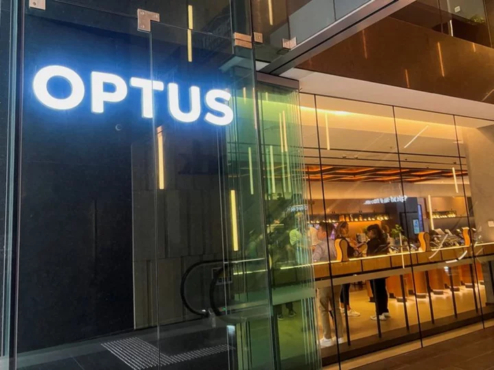 Australian telco Optus CEO resigns days after network-wide outage