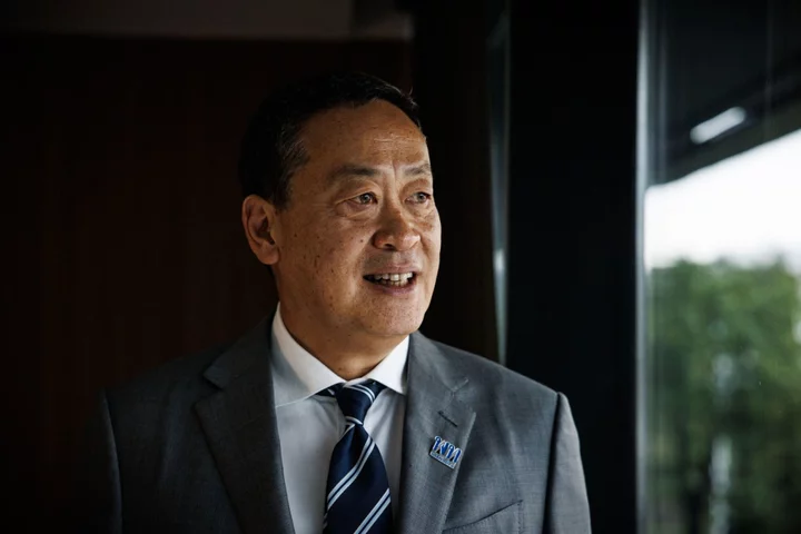 Property Tycoon Bids to Emerge From Turmoil as Thailand’s Leader
