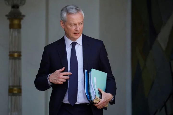 France's Le Maire sticks to 2023 economic growth forecast for now