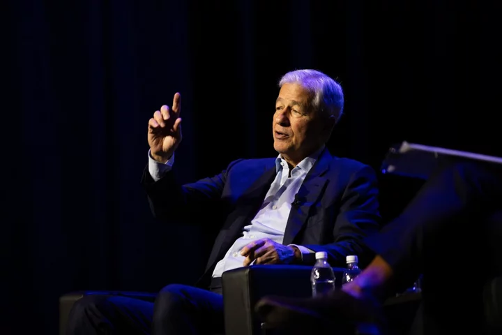Dimon Warns World May Not Be Prepared for Fed at 7%, TOI Reports