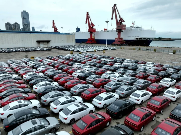 China exports plunge in June, deepening economic woes