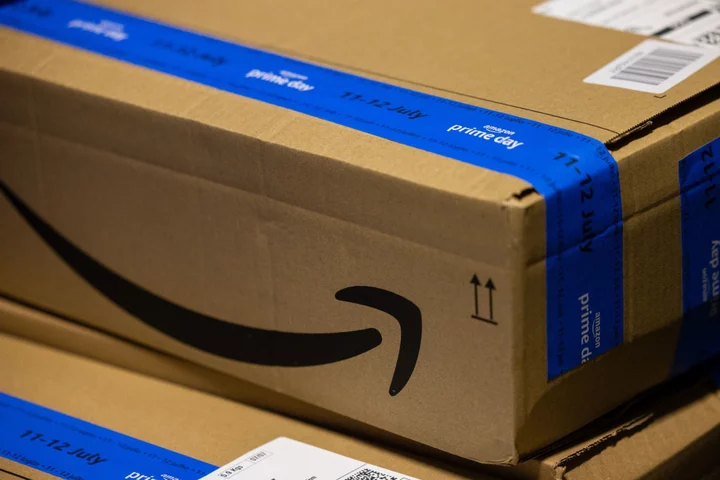 Amazon, Shopify Strike Deal to Open Amazon Logistics to Sellers