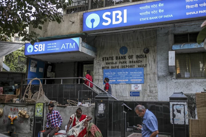 State Bank of India Shares Fall As More Loans Turn Sour