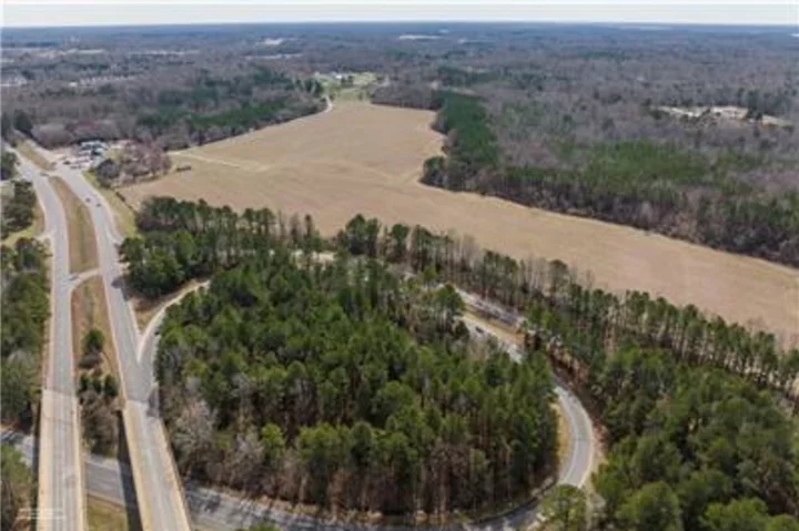 Lovett Industrial Closes on 328 Acres in James City County, Virginia for Industrial Development