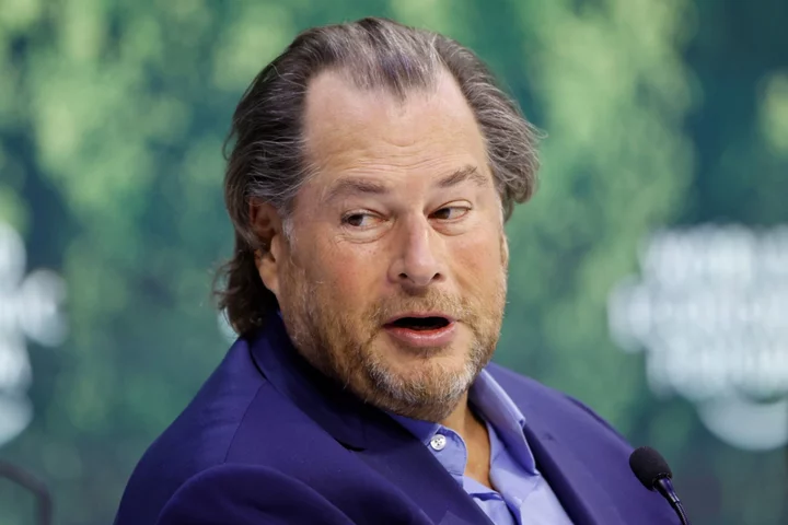 Salesforce CEO Marc Benioff Gains Support at Investor Meeting