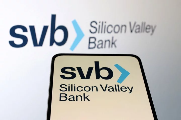 SVB Financial nears deal to sell VC arm, Scaramucci leading bidder - WSJ