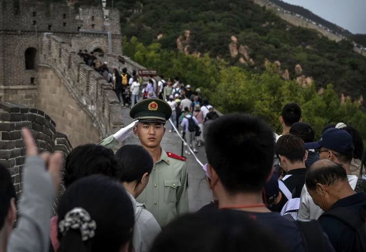 China Holiday Data Show Slower-Than-Expected Economic Rebound