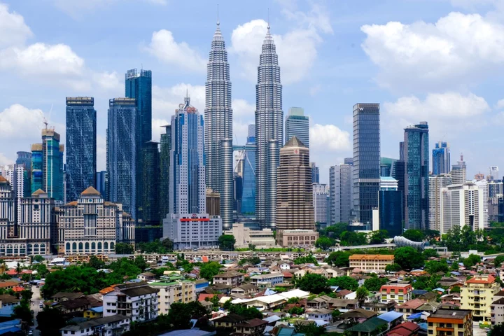 Hong Kongers Set to Get Longer Visa-Free Time in Malaysia