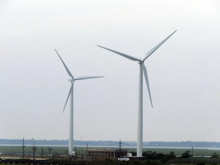 Orsted delays 1st New Jersey wind farm until 2026; not ready to 'walk away' from project