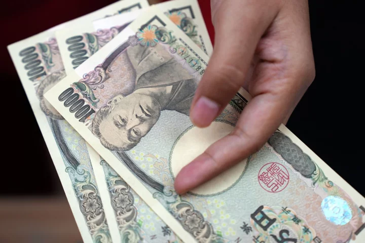 Yen Breaches 150 Per Dollar Again, Raising Intervention Risk