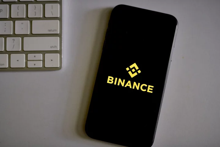 Binance.US Set to Be Cut Off From Banking System After SEC Suit