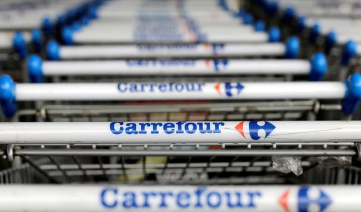 Carrefour Brasil in talks with Barzel Properties over $260 million deal