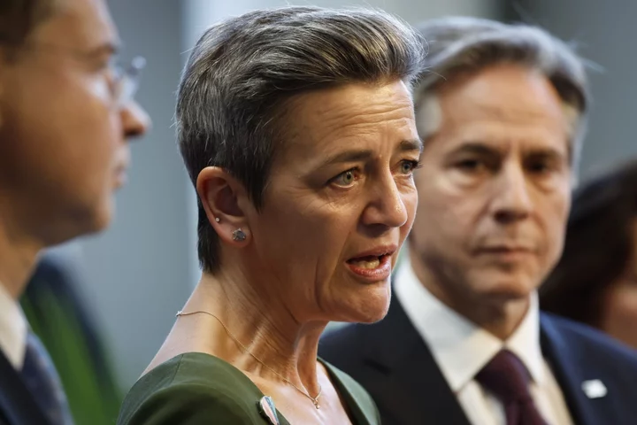Italy Set to Back Vestager for EIB If Franco Doesn’t Win