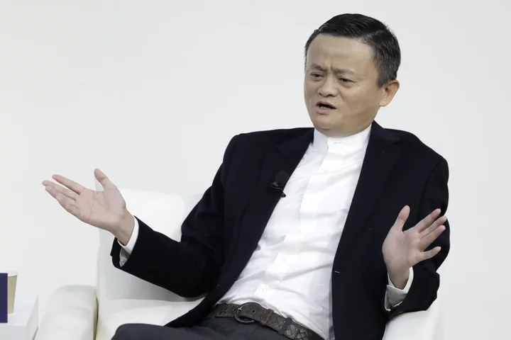 Jack Ma Loses $683 Million on Alibaba Days Before Big Stake Sale