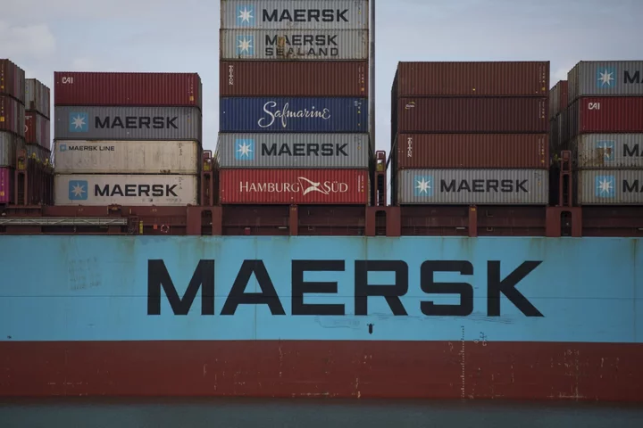 Shipping Giant Maersk Taps Investors for First Dollar Green Bond