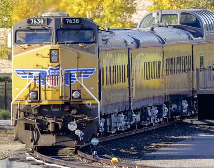 Union Pacific hires CEO hedge fund recommended as 2Q profit fell 15% on weaker demand
