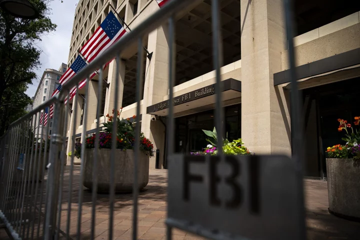 FBI Access to Spy Data Needs Limits, White House Panel Says