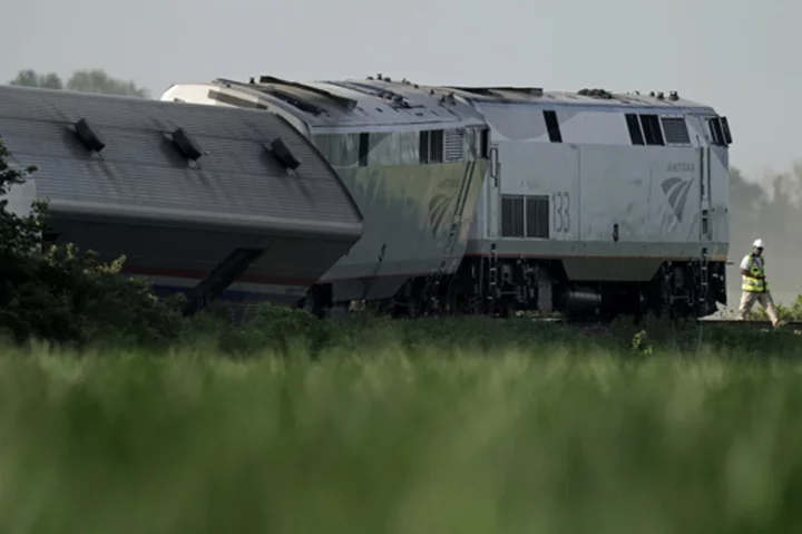 Missouri budgets $50M for railroad crossings in response to fatal 2022 Amtrak derailment