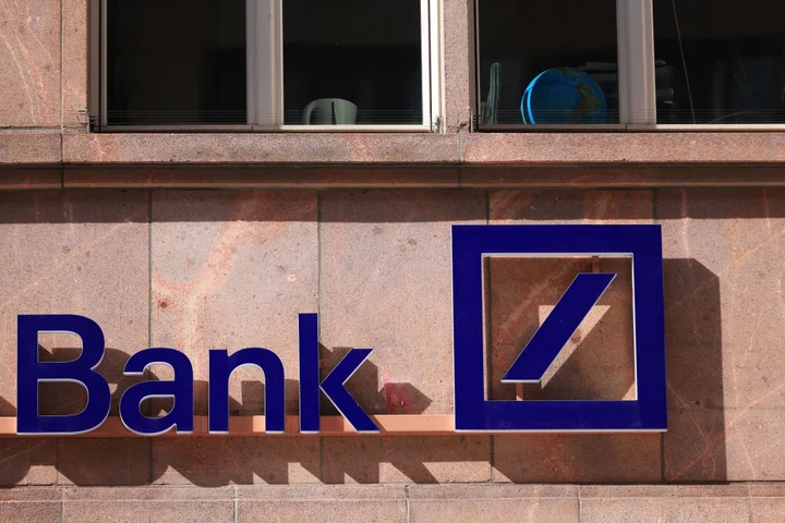 Ex-Deutsche Bank Banker Will Plead Guilty to Crypto Fraud