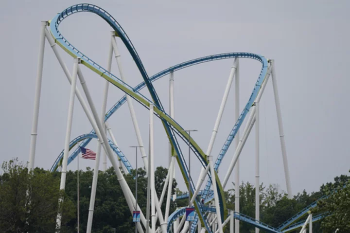 Crack in North Carolina roller coaster may have formed 6-10 days before closure, commissioner says