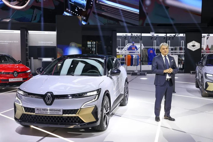Renault Sets Out Ampere Targets as IPO Planning Accelerates