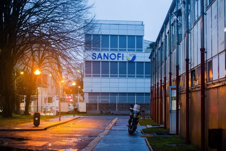Sanofi Taps Adviser for OTC Spinoff as Buyout Firms Circle