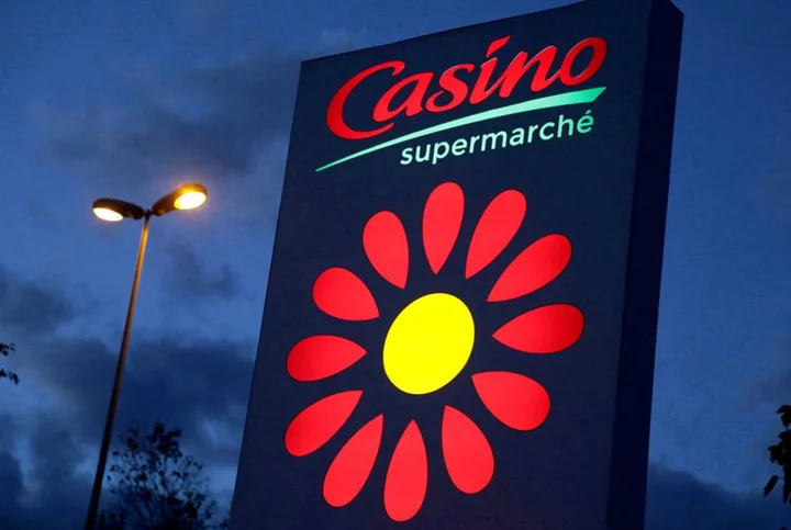 Trio of French business leaders weighs $1.2 billion bid for Casino