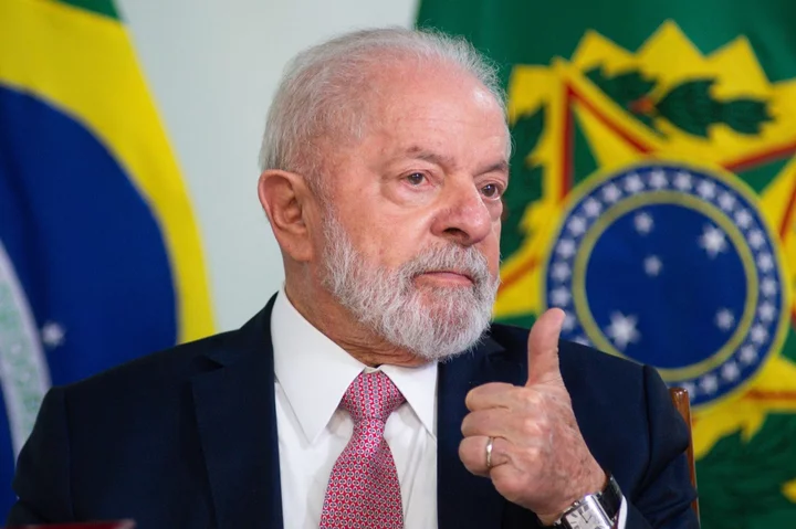 Brazil Unlikely to Hit 2024 Zero-Deficit Target, Lula Says