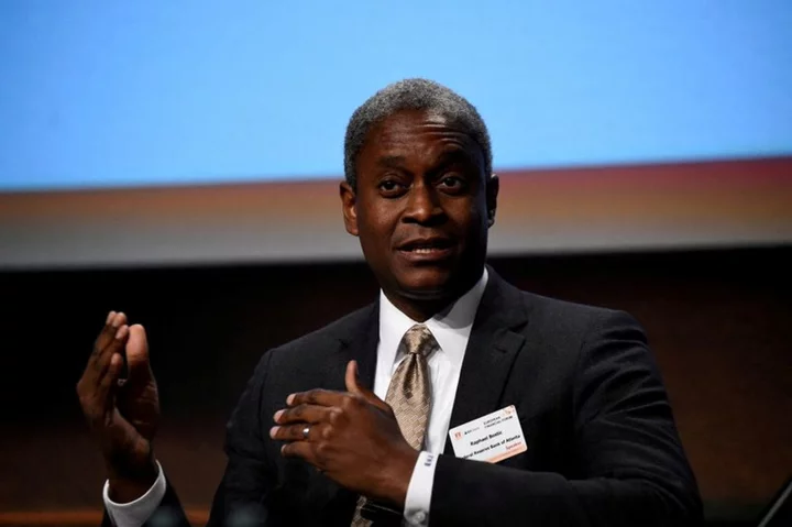 Fed's Bostic: possible Fed could lower rates in late 2024 - CNBC