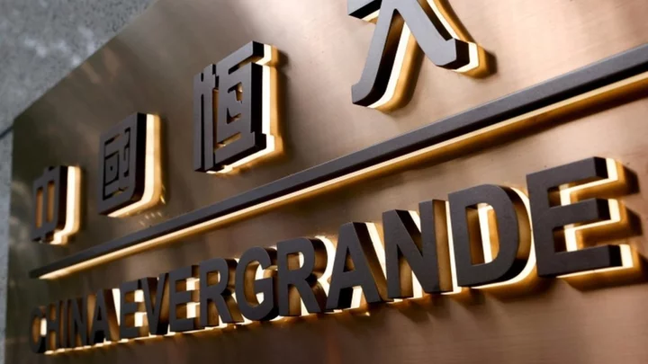 Evergrande: China property giant files for bankruptcy in US