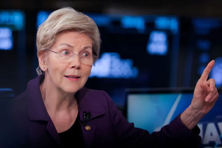 Twitter to subpoena Senator Elizabeth Warren over communications with U.S. agencies