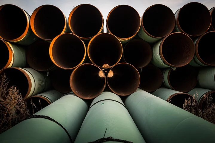 Keystone Pipeline Restarts at Half Capacity of 300,000 Barrels a Day