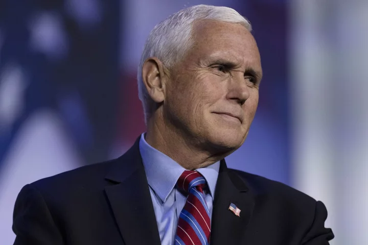 Pence Super-PAC Forms in Sign Former VP Plans to Challenge Trump